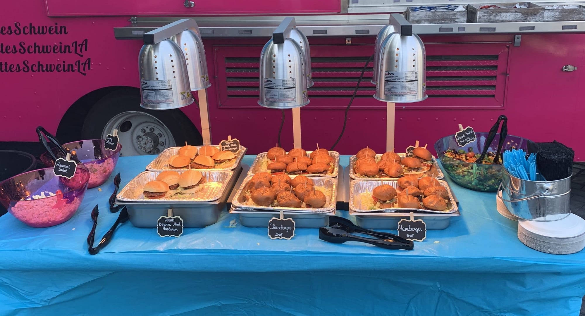 Book your next catering event easy and fast. We cater all type of events in LA/OC/San Bernardino, Ventura, Riverside. Get a FREE quote today!